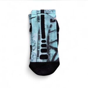 Nike LeBron James Elite DNA Helix Basketball Socks Youth M